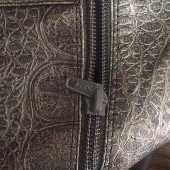 HAND MADE - Picture 6 of 6